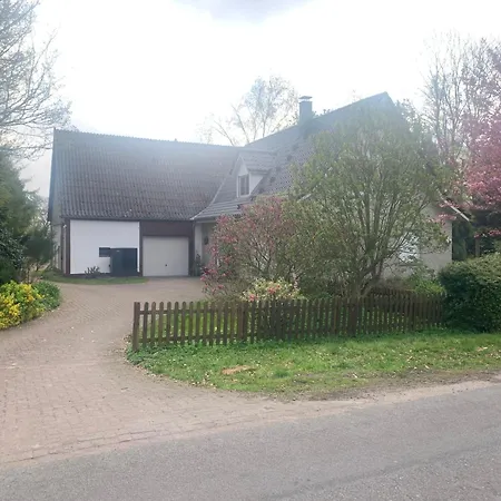 Naturblick Mitten Im Schoenen Cuxland Perfekt Fuer Familien Mit Hunden Apartmán Stinstedt